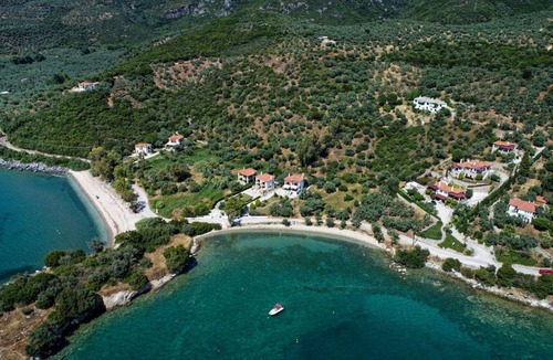Lefokastron Villa | Villa Anthyllion in Lefokastro # apartment Krinos