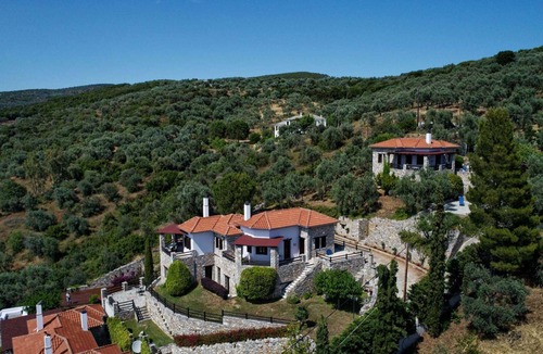 Lefokastron Villa | Villa Anthyllion in Lefokastro # apartment Pansedes