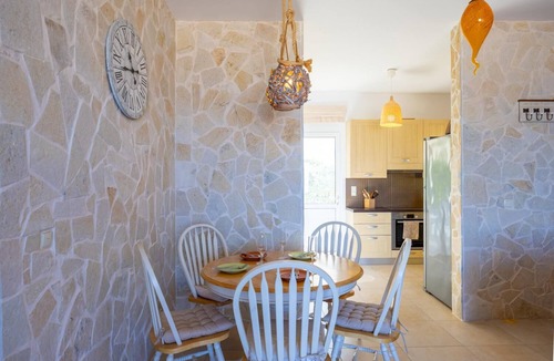Kiparissia Villa | Villa Arkadia - Two Bedroom Villa, Sleeps 6