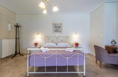 Limni Vouliagmenis Apartment | Villa Armonia