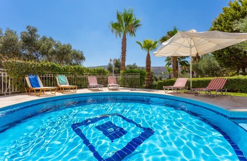 Agia Triada Villa | Villa Asimenia - Five Bedroom Villa, Sleeps 12