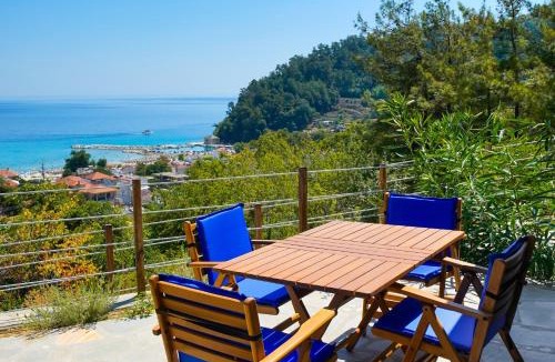 Golden Beach House | Villa Azure