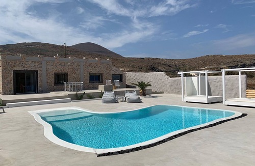 Kamari Villa | Villa Beltramo