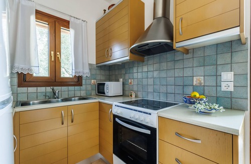 Stafylos House | Villa Christina near Stafylos beach surrounded by green sceneries