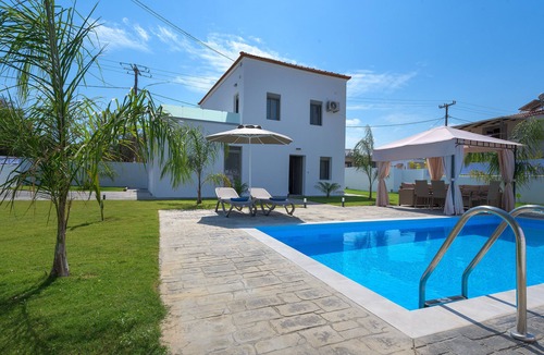 Ixia Villa | Villa Costa