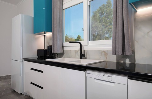 Laganas Villa | Villa D & J