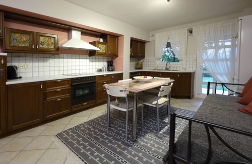 Ioannina Villa | Villa Dioni a magnificent Villa