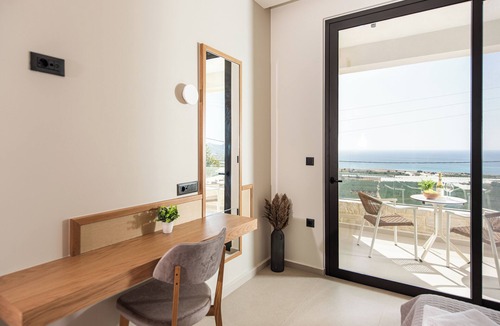 Limeniskos Villa | Villa Domenica Free* heated pool & Free car!