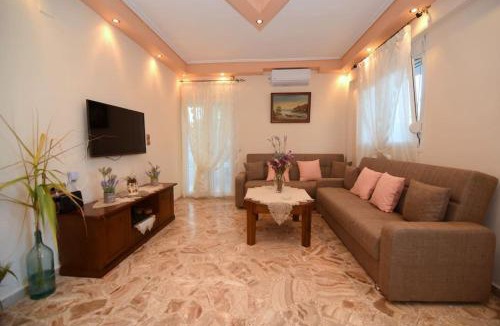 Plomari House | Villa Eirini Agia Varvara Lesvos