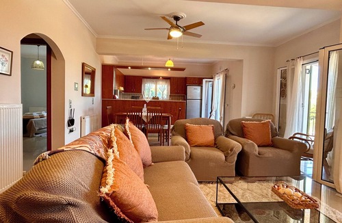 Lakithra Villa | Villa Eleftheria: 4 bedrooms for up to 9 adults, pool and outstanding 180° views