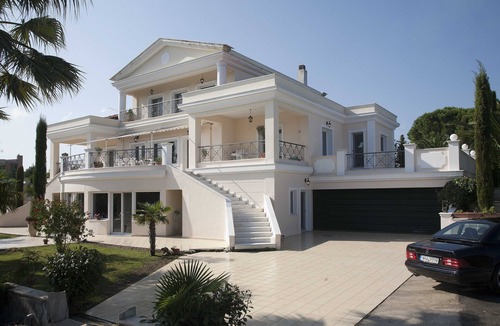 Thermaikos Villa | Villa Elena Perea Thessaloniki