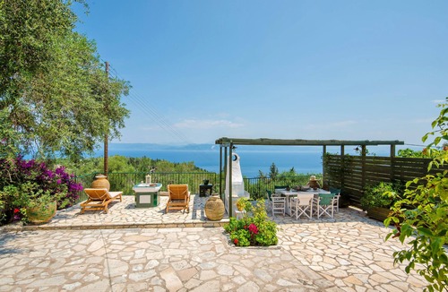 Ieromonachos Villa | Villa Eleonas is a detached holiday home which provides ideal stay to the guest.