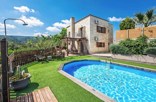 Kirianna Villa | Villa Erato Klio - Two Bedroom Villa, Sleeps 4