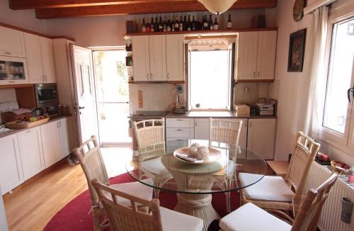 Kalavrita Villa | Villa Fotismata - Chalet in the heart of Kalavryta
