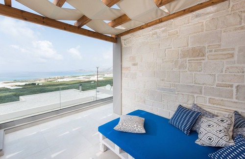 Limeniskos Villa | Villa Galatia I Free*heated pool, ideal for groups