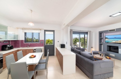 Drapanias Villa | Villa Gianta