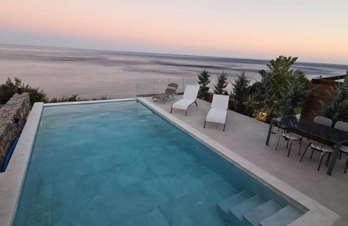 Achlia Villa | Villa Harmonie