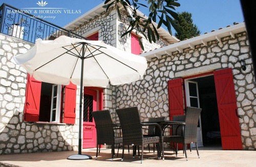 Lefkas Villa | Villa Horizon . privacy and sunset view of the Ionian Sea
