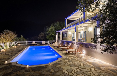 Skopelos Villa | Villa Idealia island of Skopelos