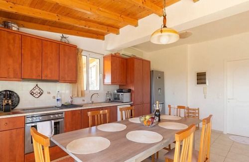 Kilada Villa | VILLA ILIANA-PORTO HELI