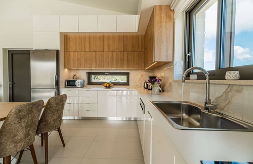 Nipos Villa | Villa in Stiftianá with 4 bedrooms sleeps 10