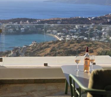 Batsi Apartment | "VILLA INFINITY", Luxury Living by Explore Andros