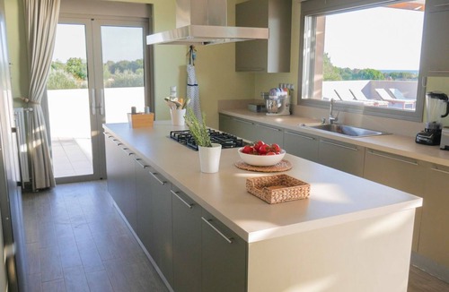 Paliki Villa | Villa Kalokairi - Four Bedroom Villa, Sleeps 8