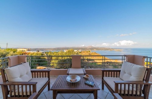 Megala Chorafia House | Villa Kamba with amazing sea view