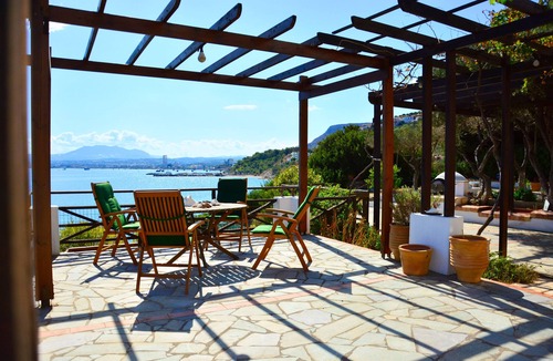 Malevizi Villa | Villa Kastro, Seafront Villa with amazing view