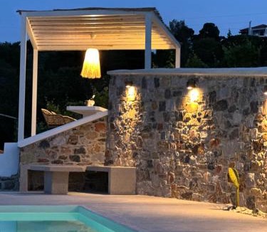 Skopelos Villa | Villa Koukounaria