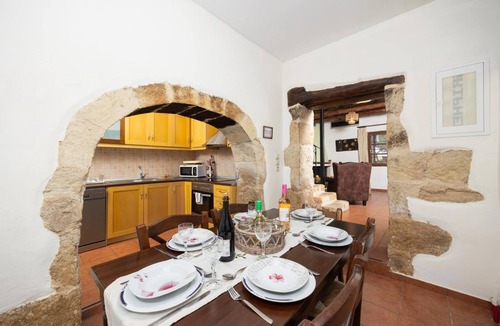 Champatha Villa | Villa Kourkoulios - Three Bedroom Villa, Sleeps 7