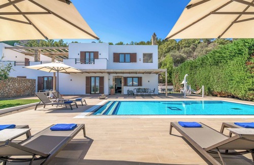 Vlicha Villa | Villa Krini Secret - Three Bedroom Villa, Sleeps 6