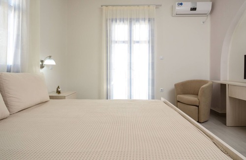 Mikri Vigla Villa | Villa LAGOON with Private pool for 6