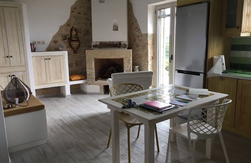 Thalames Villa | Villa Luciana 'Fantastic sunsets by the pool'