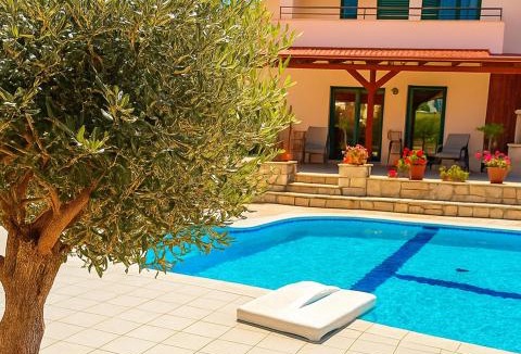 Asprouliani House | Villa LUPA