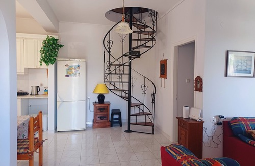 Salamis Villa | Villa Mariza at Aiantio