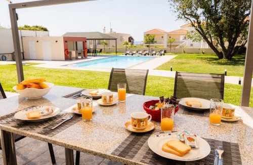 Kineta Villa | Villa Memories