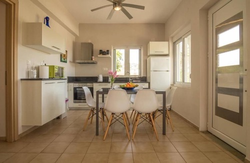 Palaiochora Villa | Villa Memories: Seaside Retreat with Stunning Views & Private Terrace