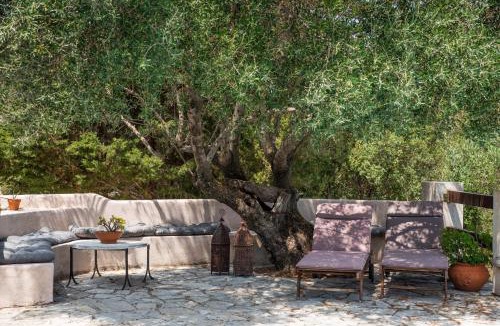 Evreti Villa | Villa Mystique