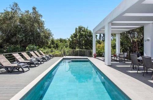 Gouvia Villa | Villa Natura