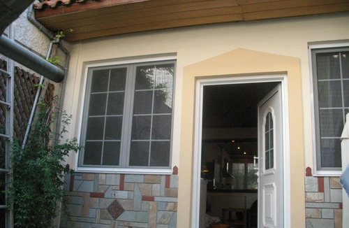 Keratsini-Drapetsona House | VILLA "NEFELI" - NEXT TO THE PORT OF PIRAEUS