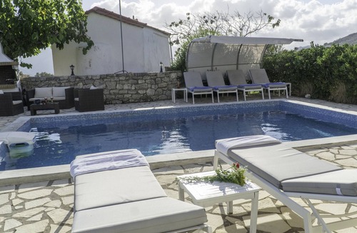 Lampini Villa | VILLA NEFELI, WITH MOUNTAIN VIEW, PRIVATE POOL AND GARDEN