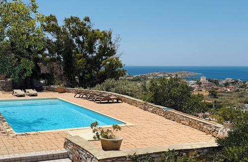 Posidonia Villa | Villa Oleander-Charming Greek Villa Near the Beach | Garden Oasis
