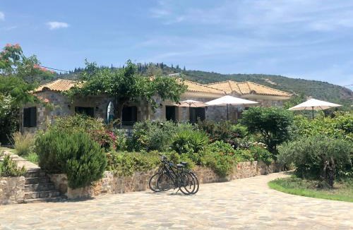 Riglia House | Villa Pefnos