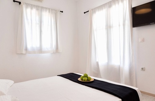 Aliki House | Villa Pela - Deluxe Apartment