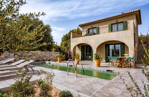 Fiskardo Villa | Villa Pelagia - Two Bedroom Villa, Sleeps 4