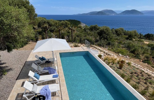 Evgiros Villa | VILLA PINEA - Newly built modern villa few minutes from the beach -