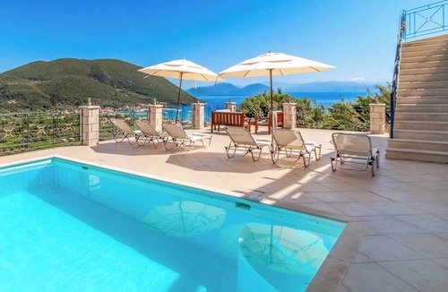 Evgiros Villa | Villa Ponti - Three Bedroom Villa, Sleeps 6