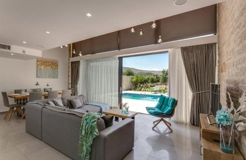 Katochori Villa | Villa Potami Nikos by Villa Plus