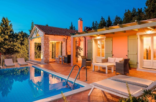 Manganos Villa | Villa Rosepetra in Kefalonia